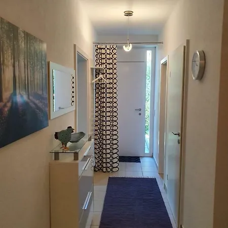 Urlaubsraum Апартаменты Heiligkreuzsteinach